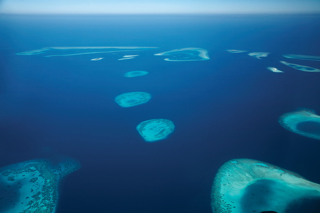 O Atól Baa está em uma localização estratégica para avistar mantas e tubarão baleia. Foto cortesia Four Seasons Maldives at Landaa Giraavaru