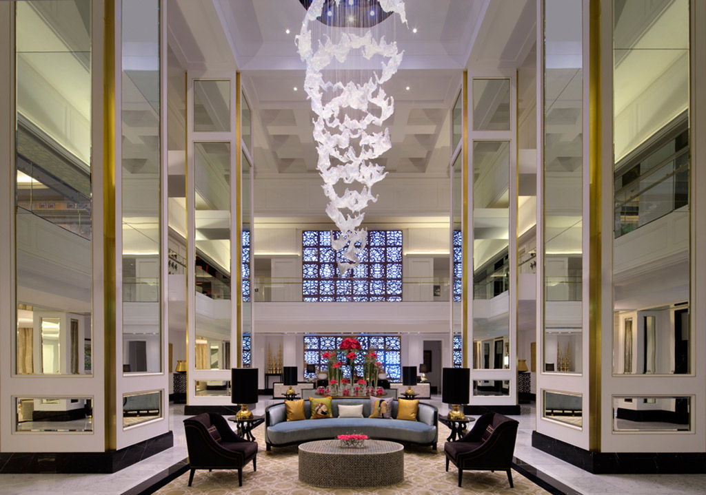 Lobby do hotel mostra a suntuosidade Foto: Taj Dubai