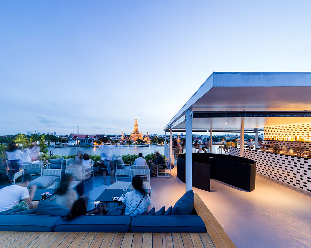 Meal-with-a-view-SALA-Rooftop-Bar