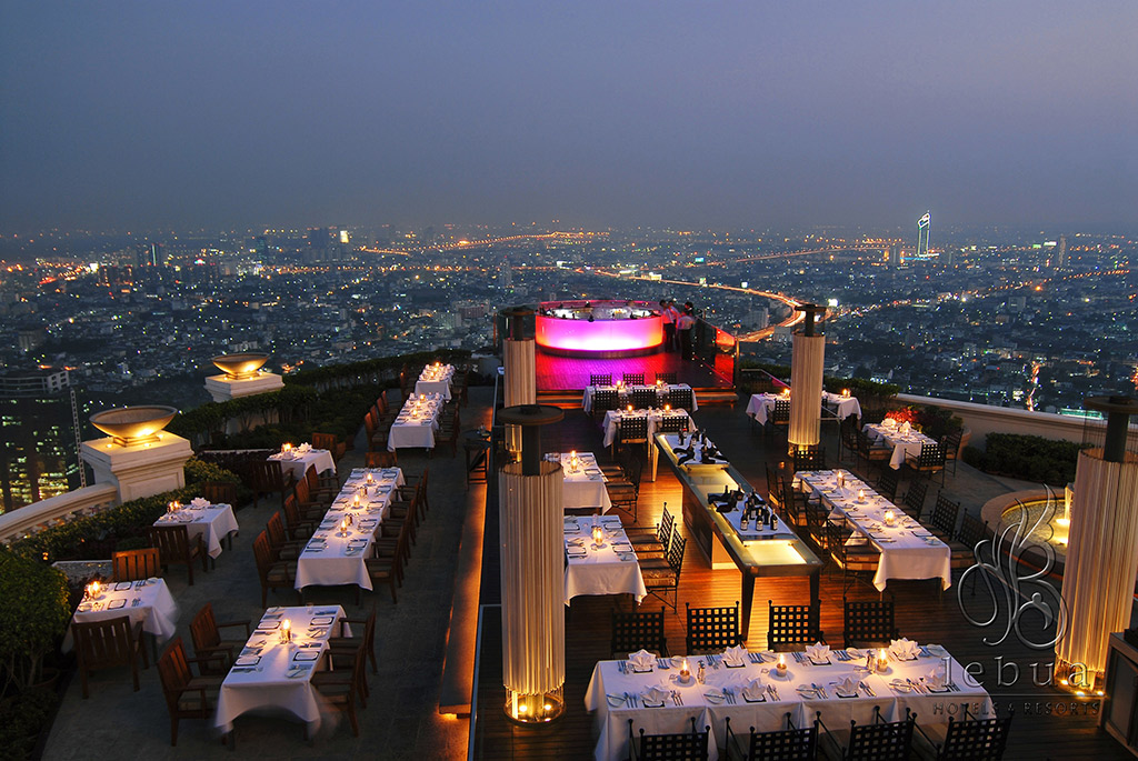 Meal-with-a-view-Sirocco-&-Sky-Bar