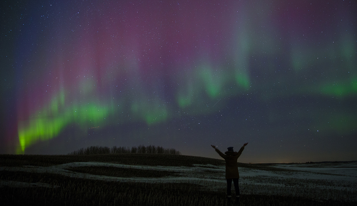 Céu da Noruega é iluminado por aurora boreal; veja fotos, Natureza